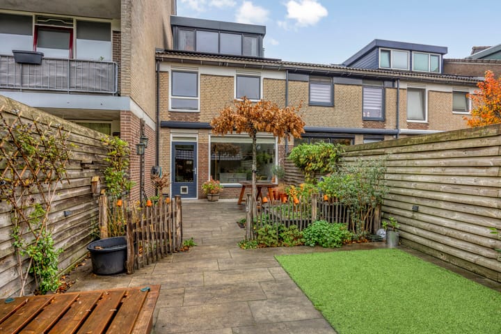 Foto 38 van Hoefbladmeen 25