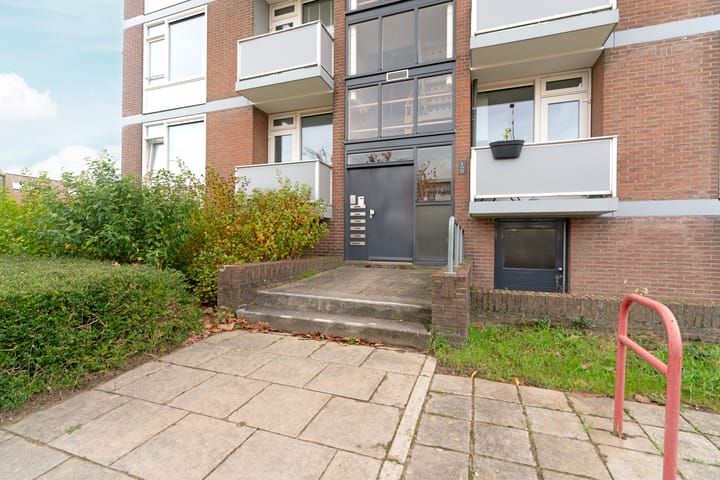 Foto 4 van Domela Nieuwenhuisstraat 7