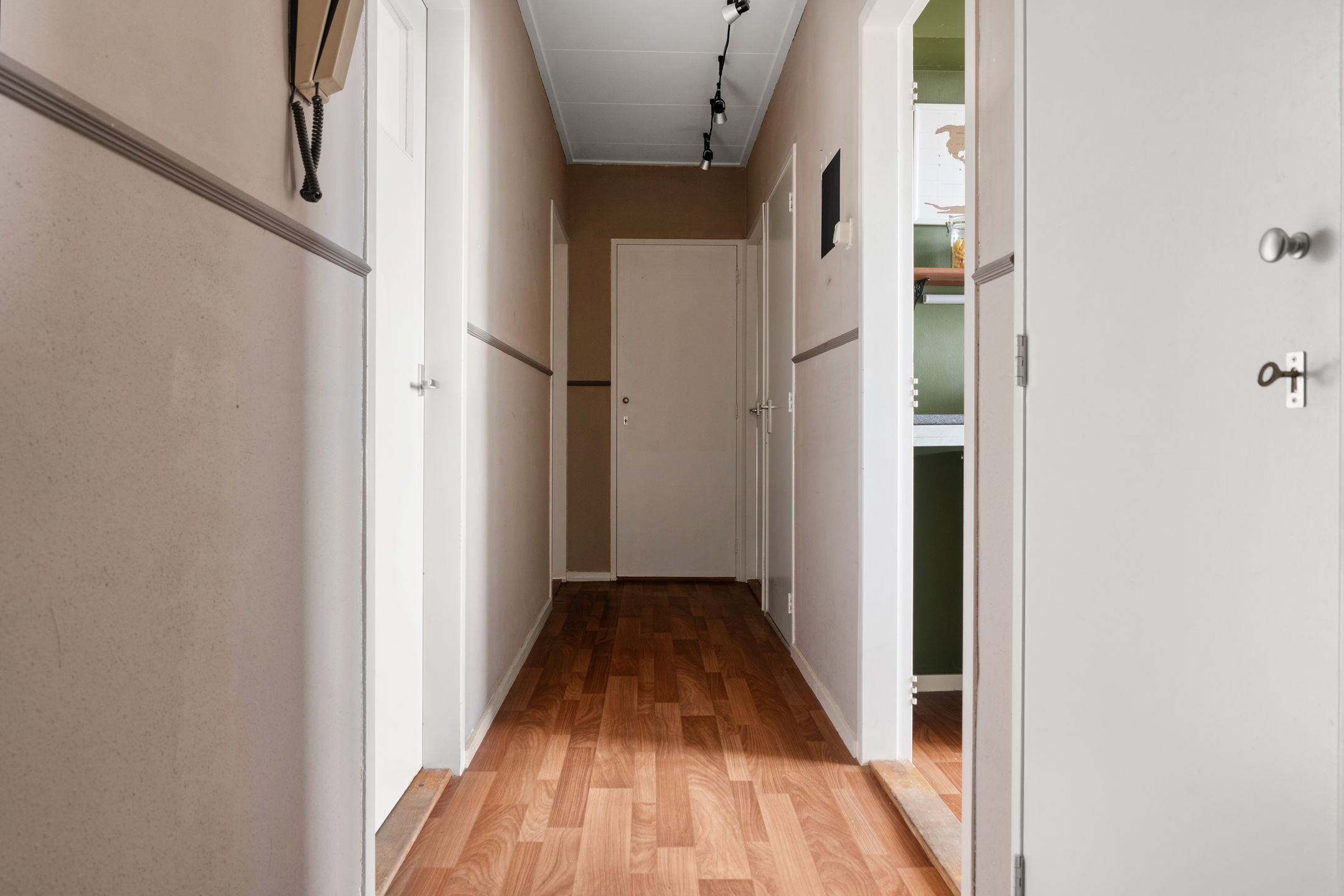 Foto 18 van Domela Nieuwenhuisstraat 7