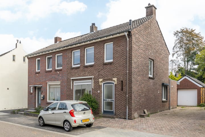 Photo 1 of Jeustraat 18