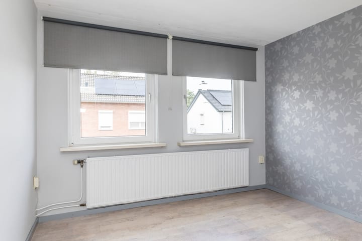 Photo 8 of Jeustraat 18