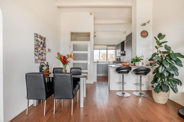 Photo 18 of Eikenlaan 27-E