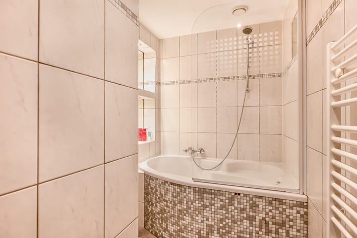 Photo 32 of Eikenlaan 27-E