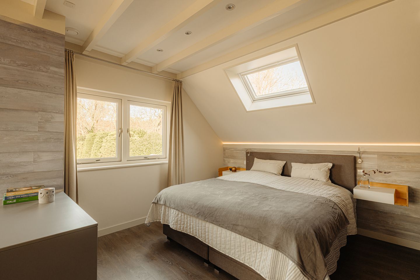 Foto 29 van Nieuw-Loosdrechtsedijk 168