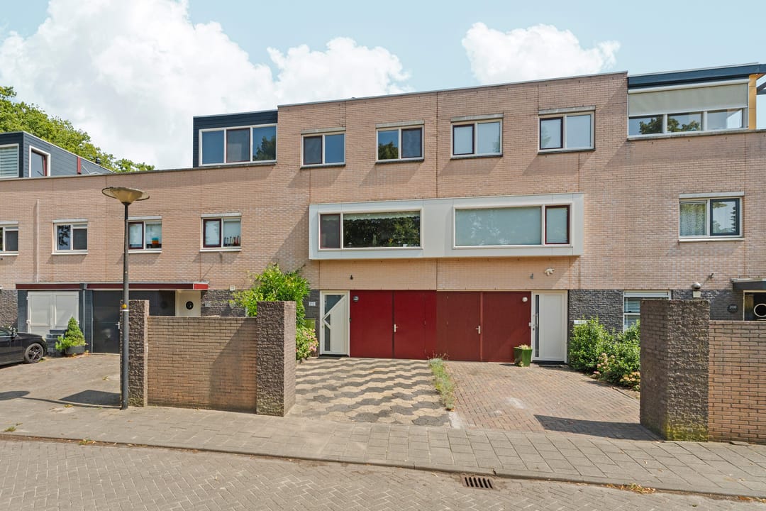 Photo 1 of Leonard Springerlaan 212