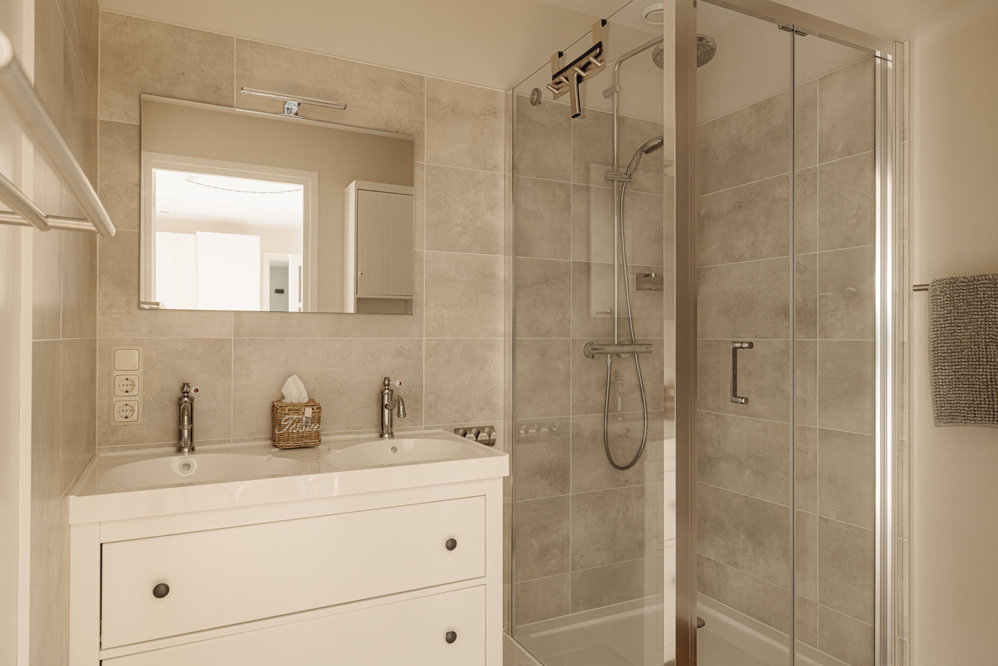 Foto 60 van Nieuw-Loosdrechtsedijk 168