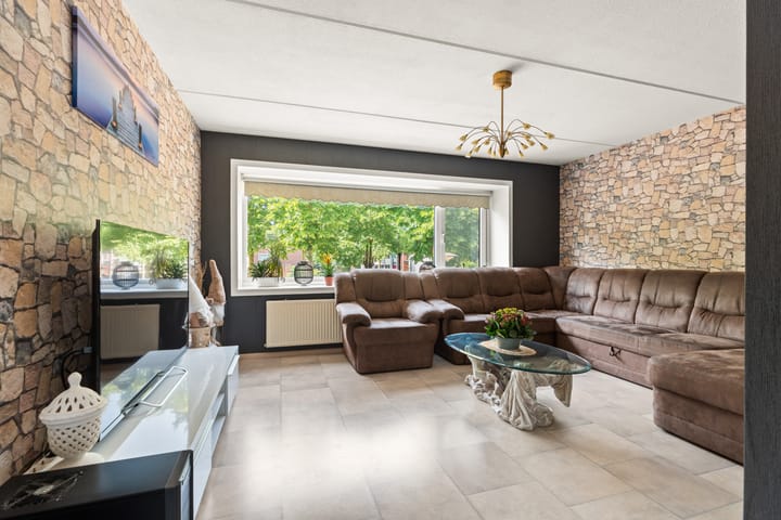 Photo 4 of Leonard Springerlaan 212