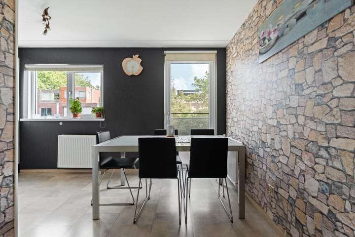 Photo 12 of Leonard Springerlaan 212