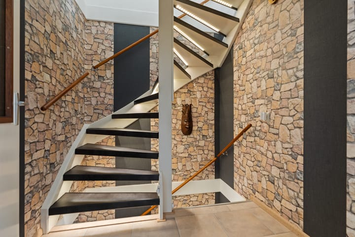 Photo 15 of Leonard Springerlaan 212