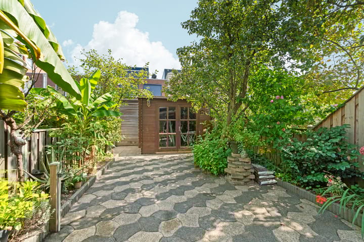 Photo 26 of Leonard Springerlaan 212