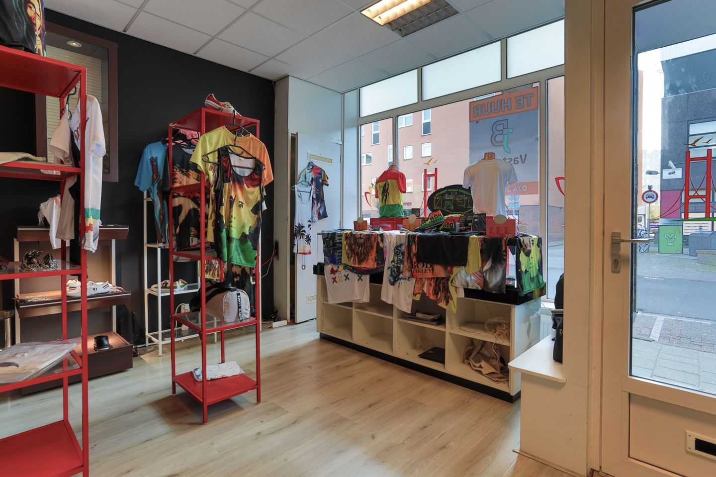 View photo 3 of De Klomp 85