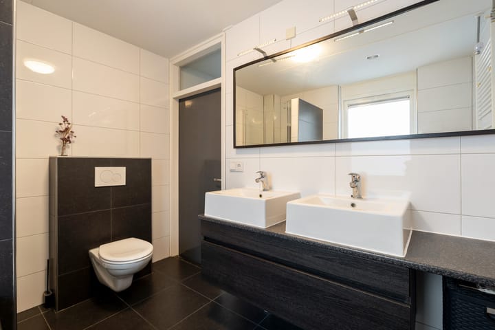 Foto 28 van Nieënhof 19