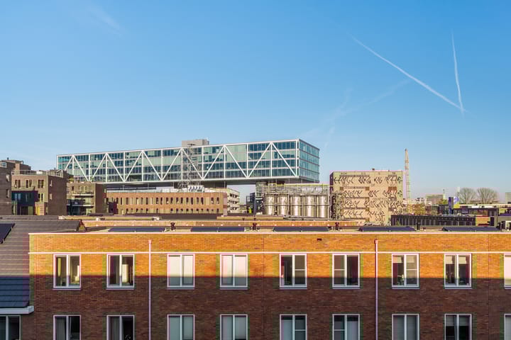 Foto 15 van Oranjeboomstraat 18-B