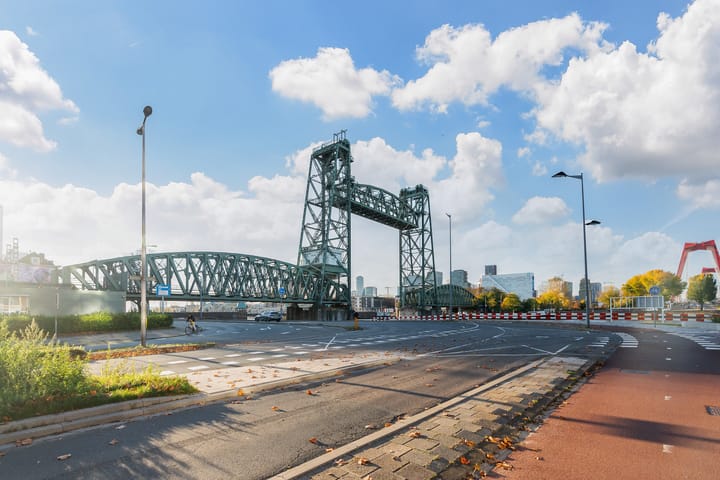 Foto 41 van Oranjeboomstraat 18-B