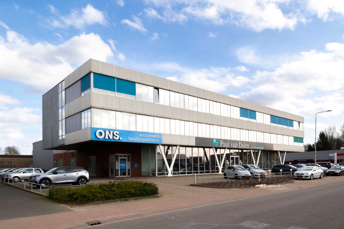 Bekijk foto 3 van Veilingweg 15-a