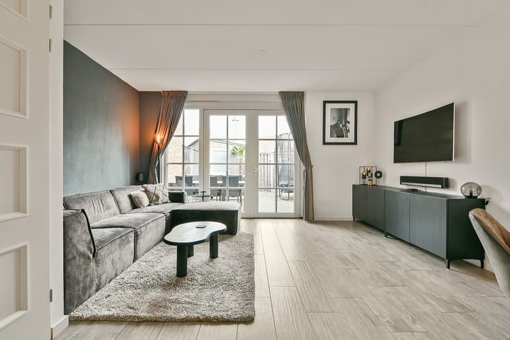 Photo 2 of Anna Boleynlaan 57