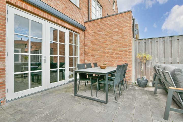 Photo 19 of Anna Boleynlaan 57