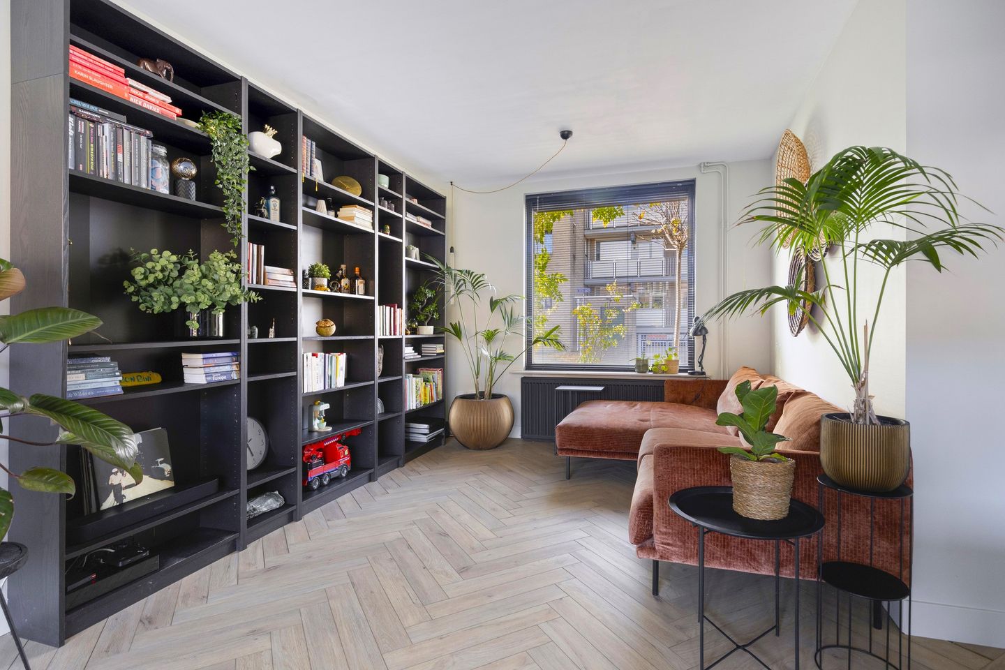 Photo 5 of Esdoornstraat 42