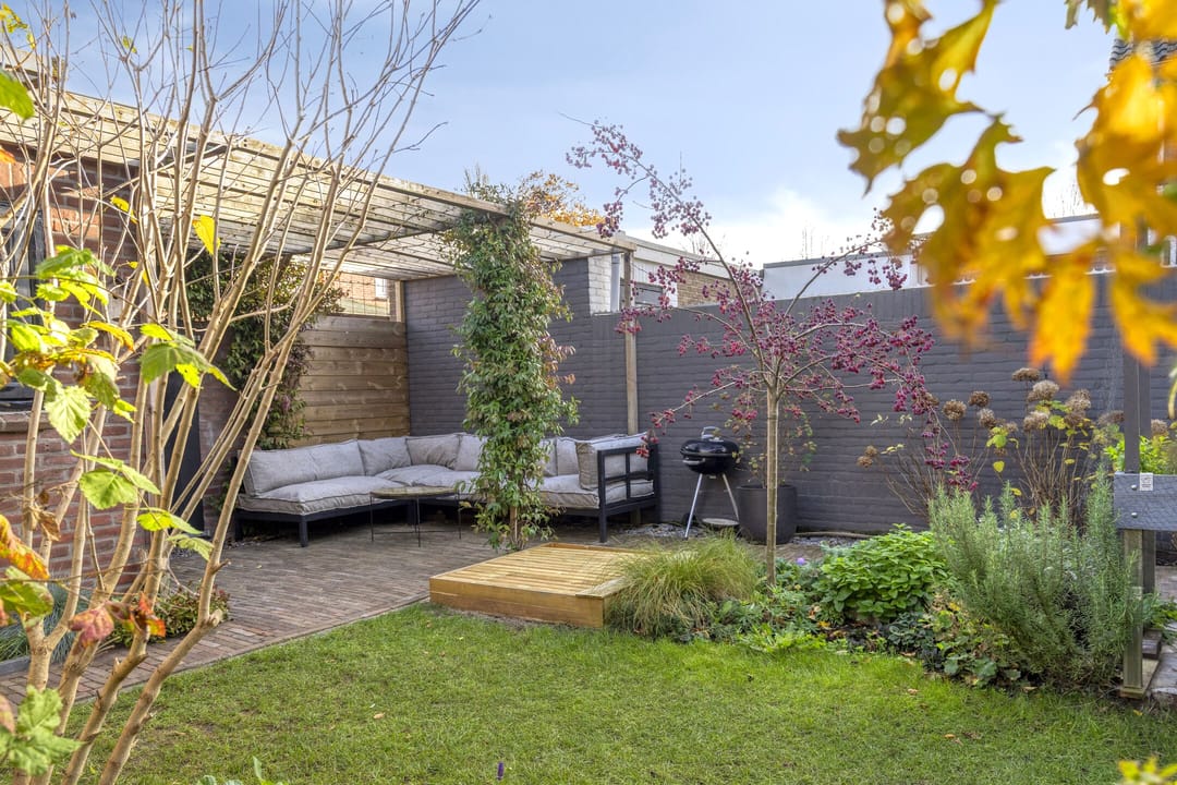 Photo 16 of Esdoornstraat 42