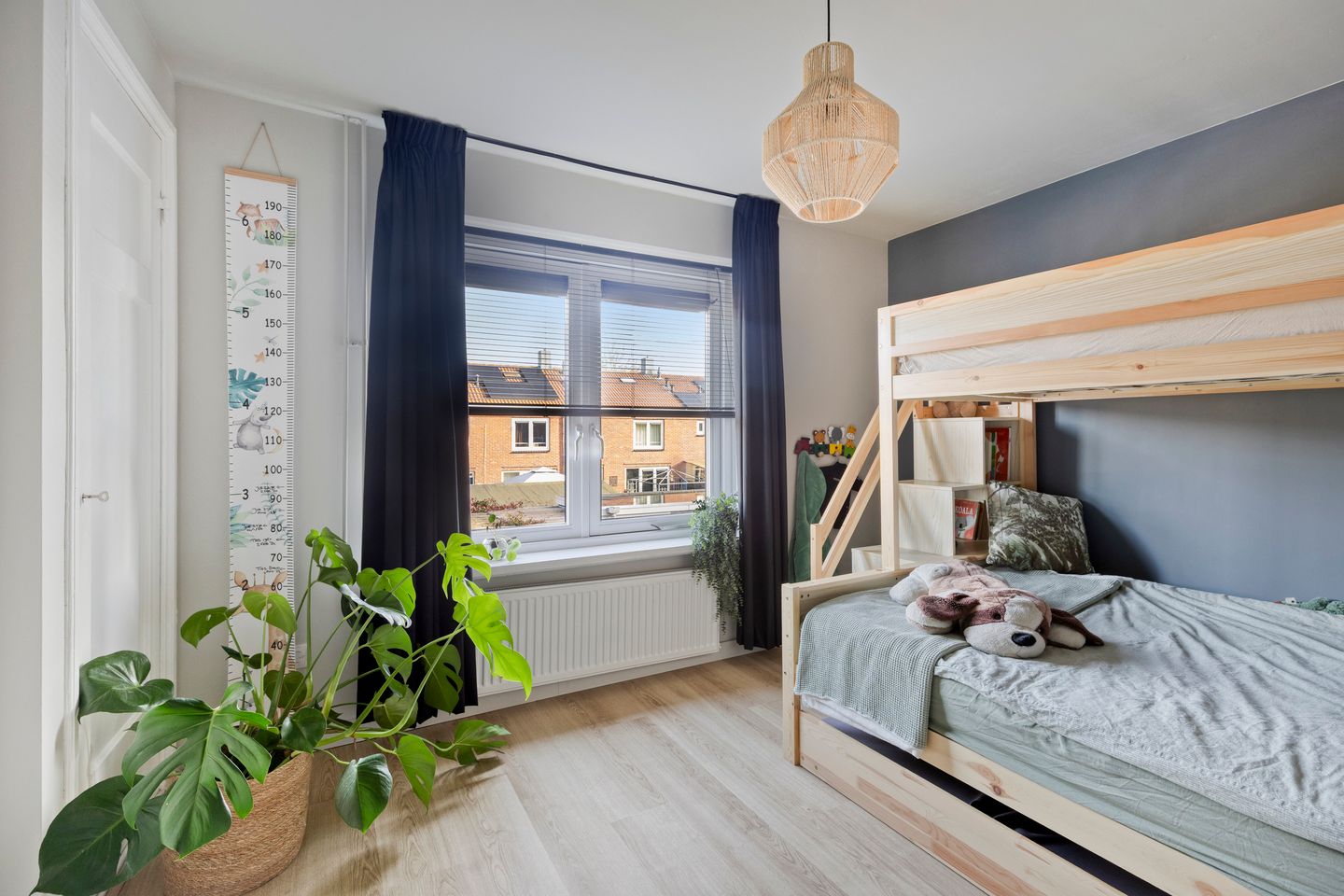 Photo 20 of Esdoornstraat 42