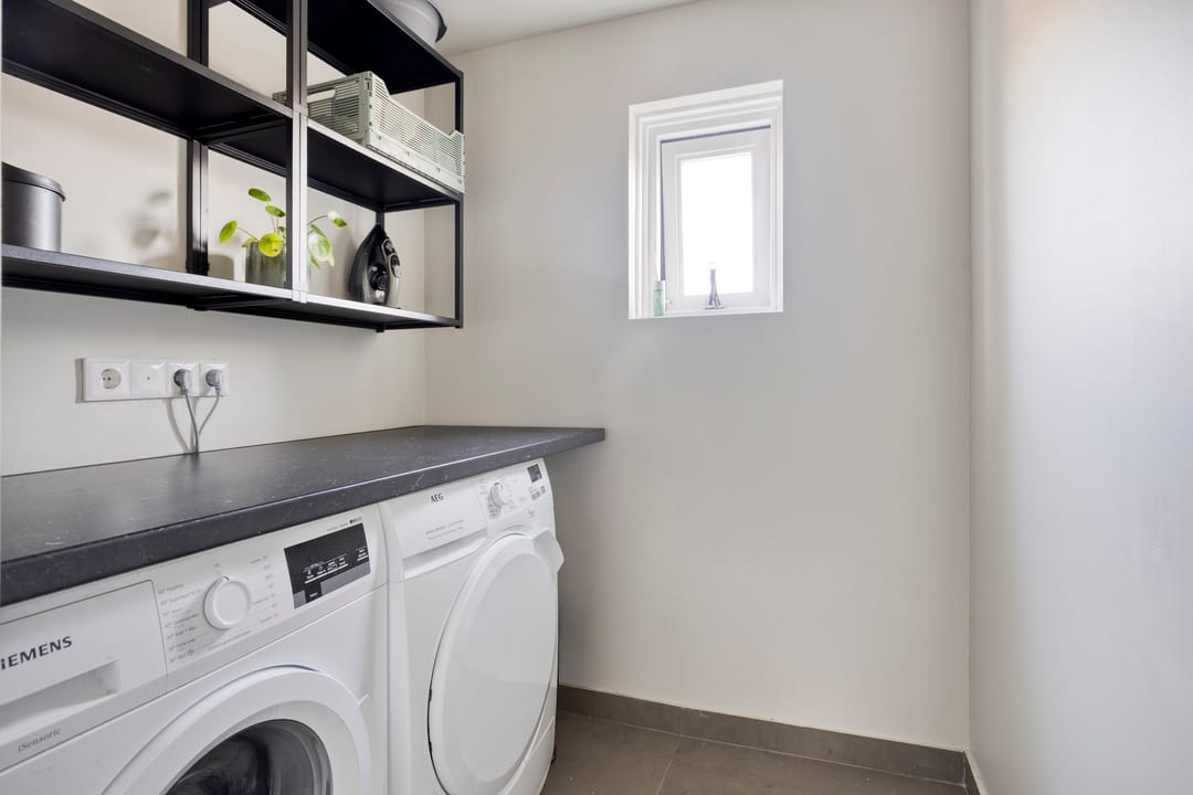 Photo 26 of Esdoornstraat 42