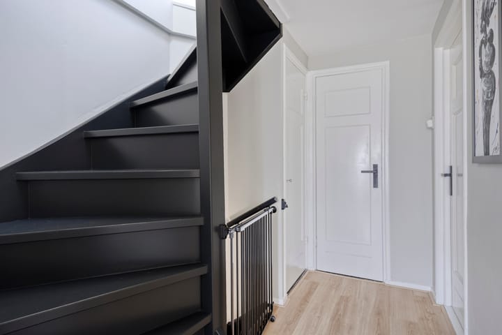 Foto 27 van Esdoornstraat 42