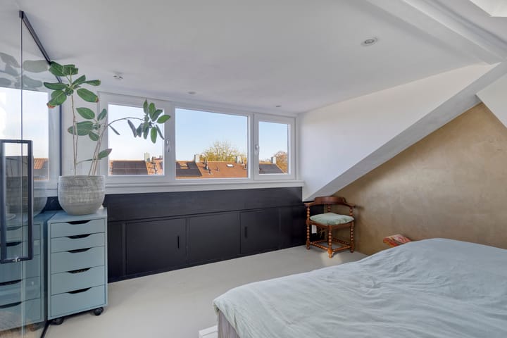 Foto 30 van Esdoornstraat 42