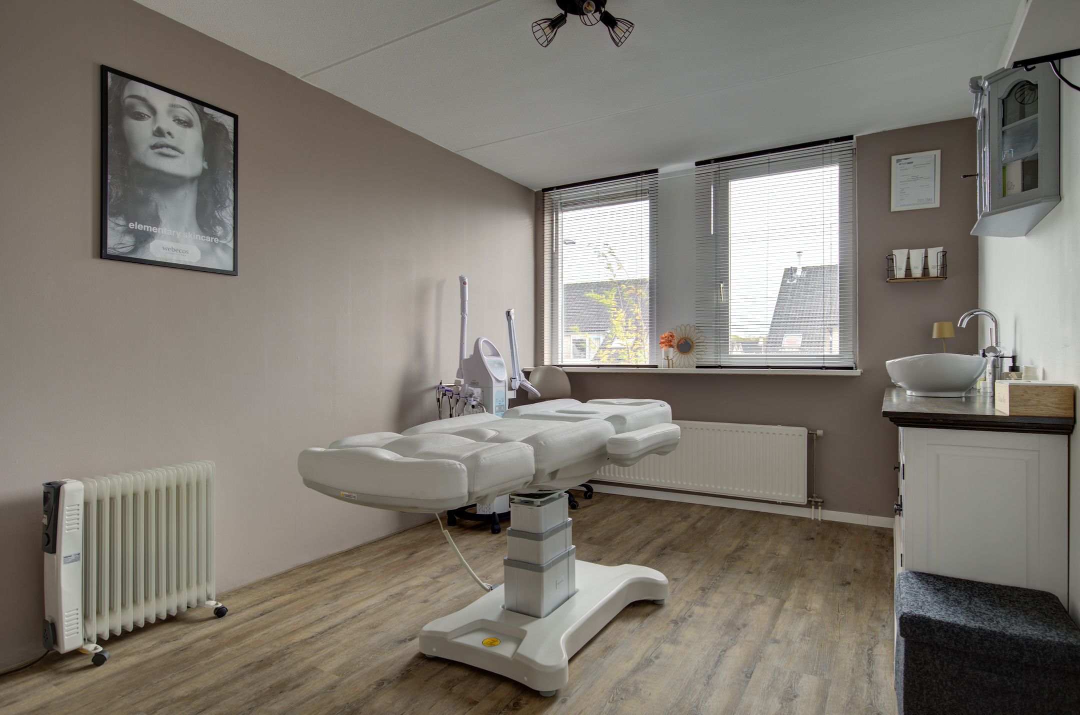 Photo 18 of Kamperfoelielaan 37