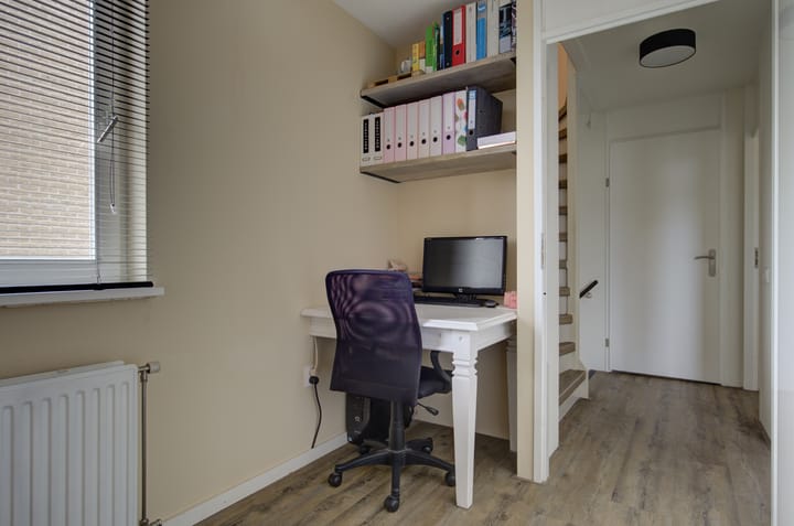 Photo 22 of Kamperfoelielaan 37