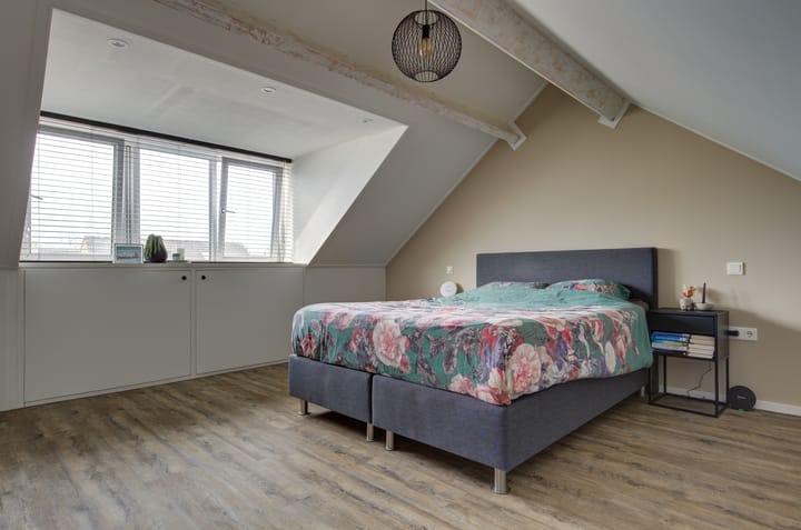 Photo 27 of Kamperfoelielaan 37