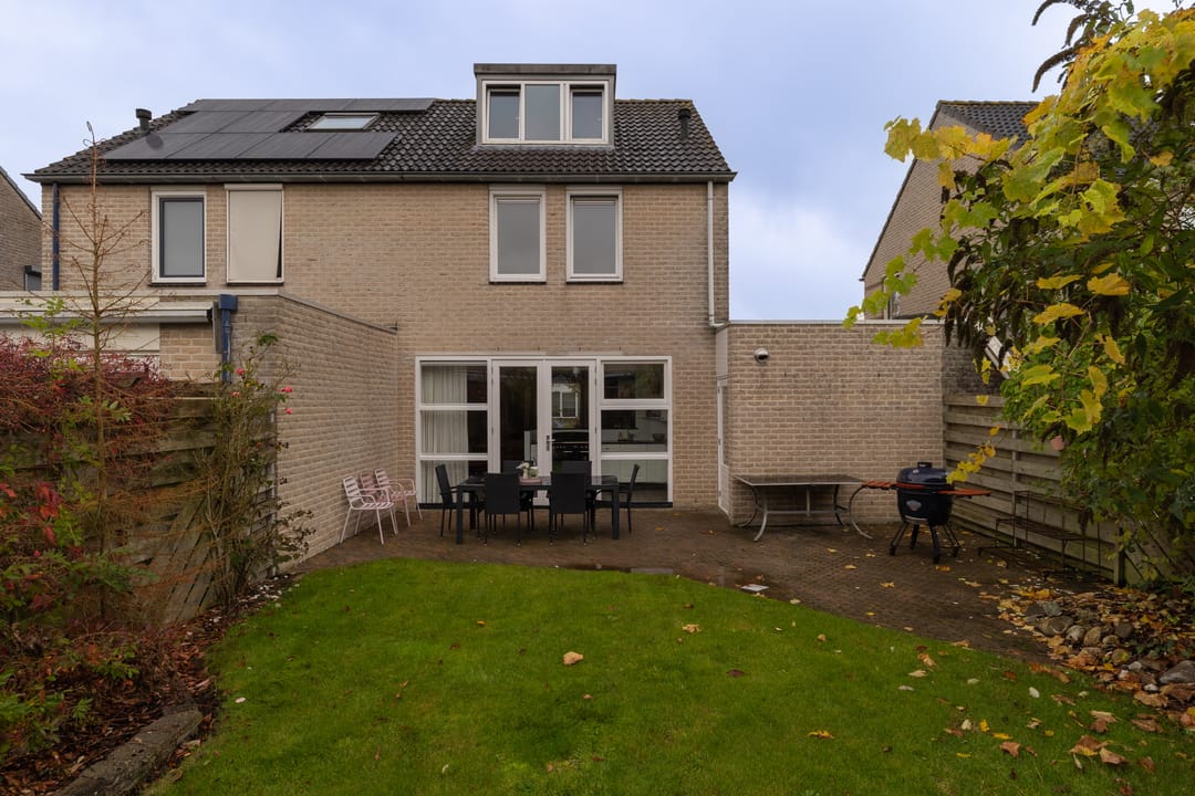 Photo 28 of Kamperfoelielaan 37