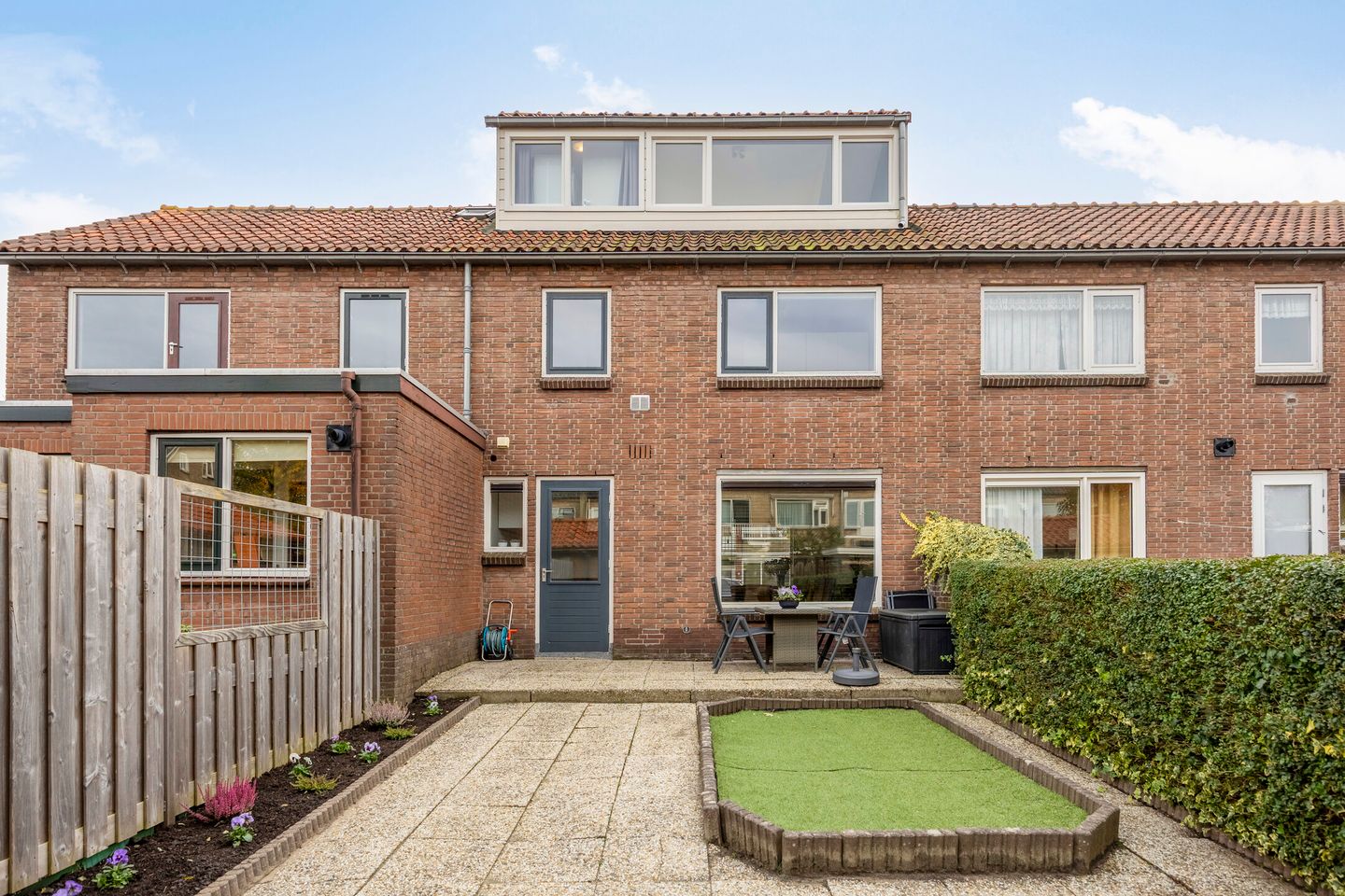 Photo 4 of Van Lennepstraat 79