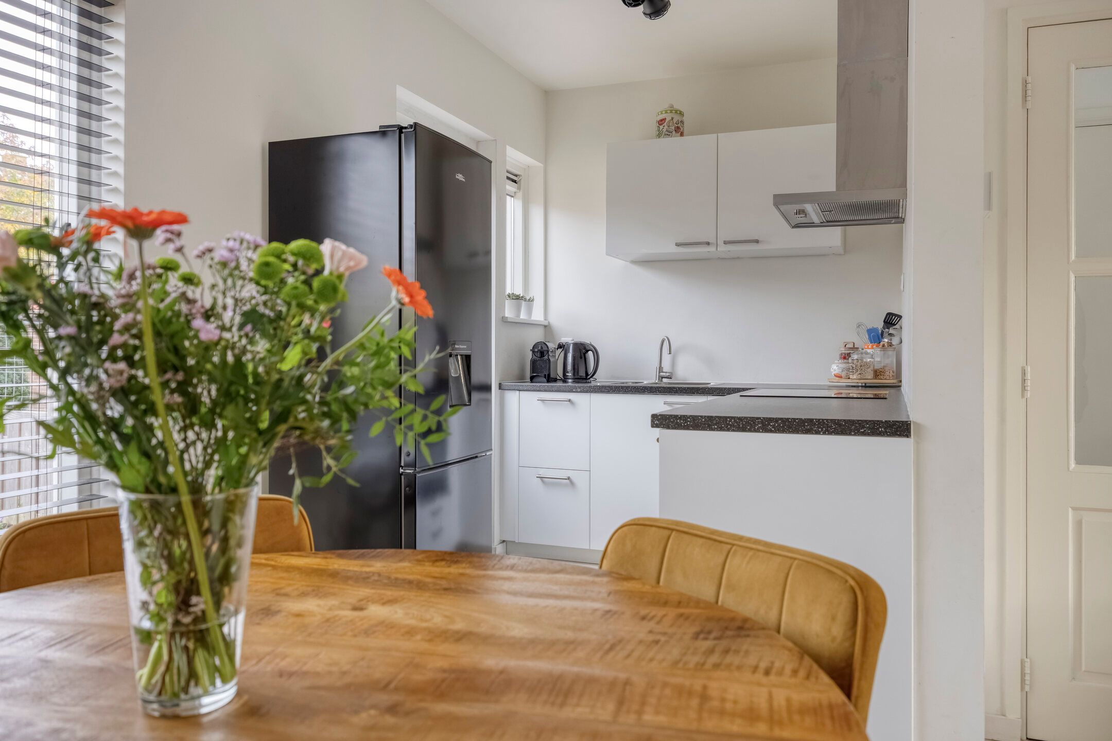 Photo 12 of Van Lennepstraat 79