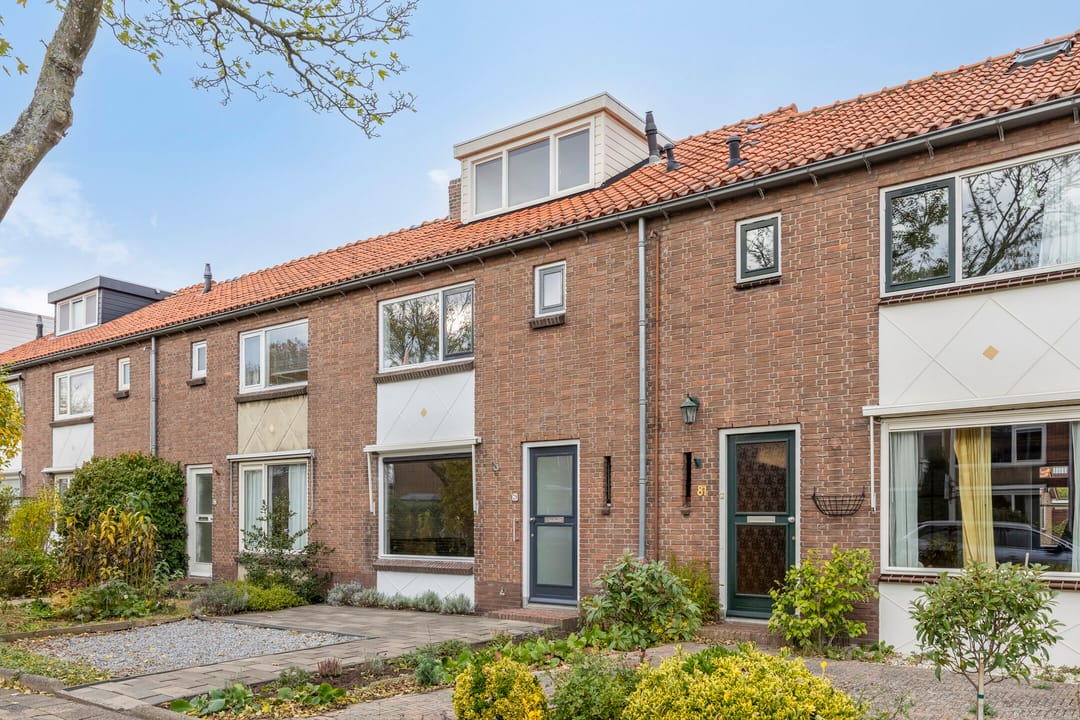 Photo 37 of Van Lennepstraat 79