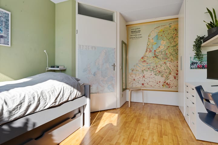 Foto 26 van Taco Haringastraat 18