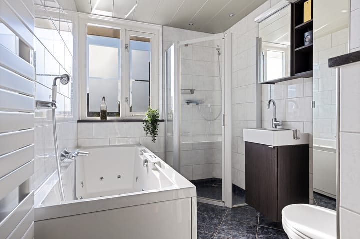 Foto 30 van Taco Haringastraat 18