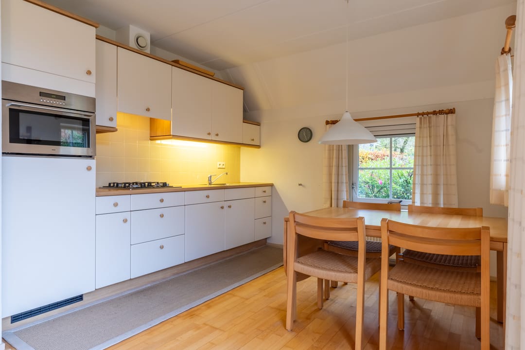 Photo 2 of Wolbarg 9