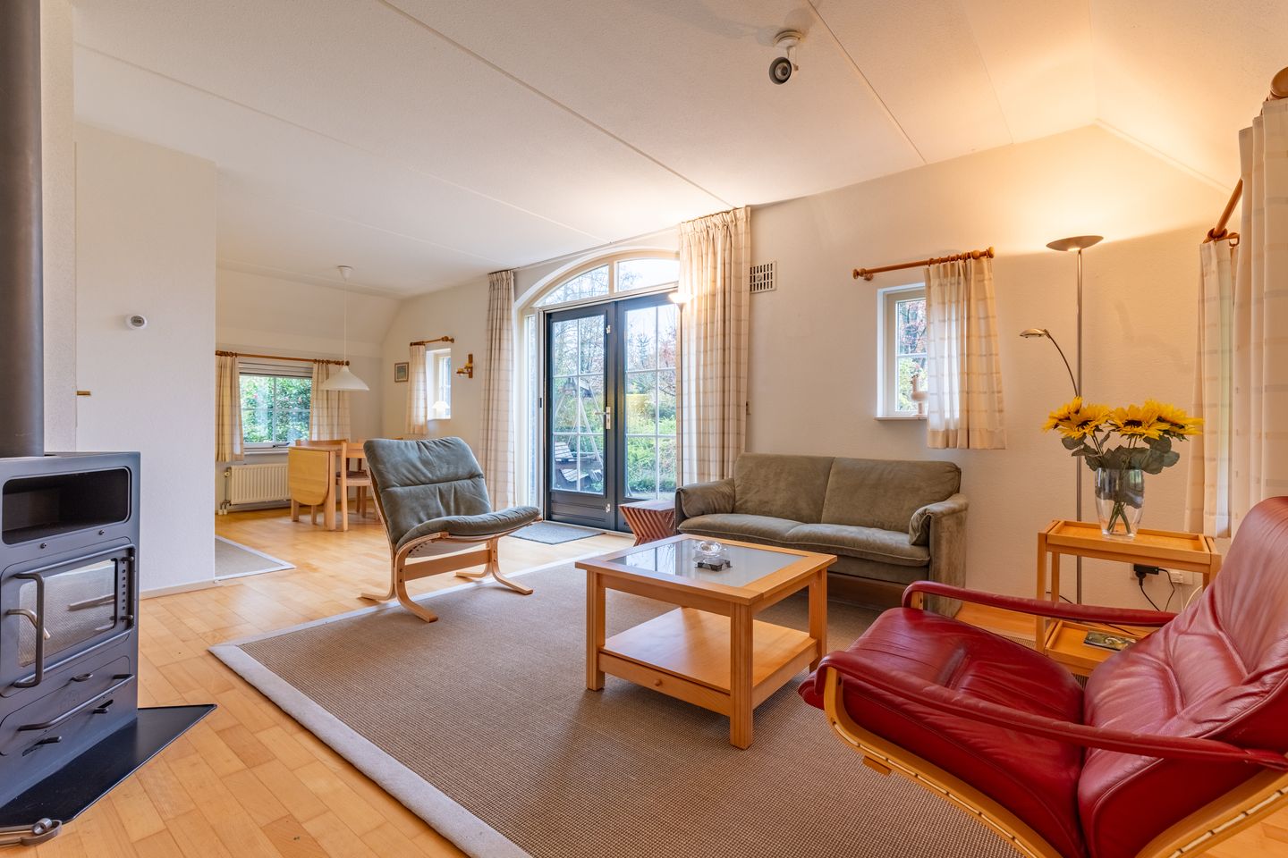 Photo 10 of Wolbarg 9