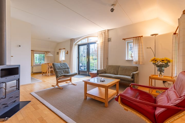 Foto 10 van Wolbarg 9