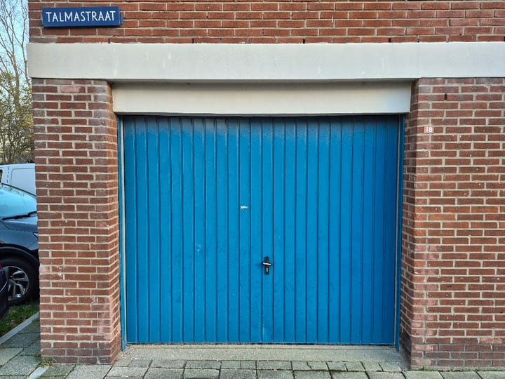 Photo 2 of Talmastraat 18