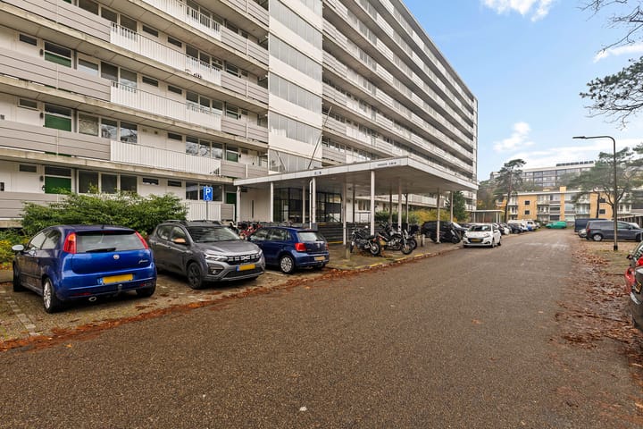 Photo 3 of Anna Paulownalaan 170