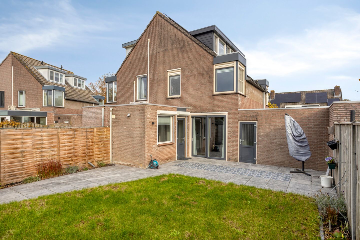 Photo 20 of Kamillestraat 8