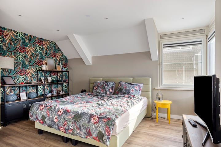 Photo 12 of Kamillestraat 8