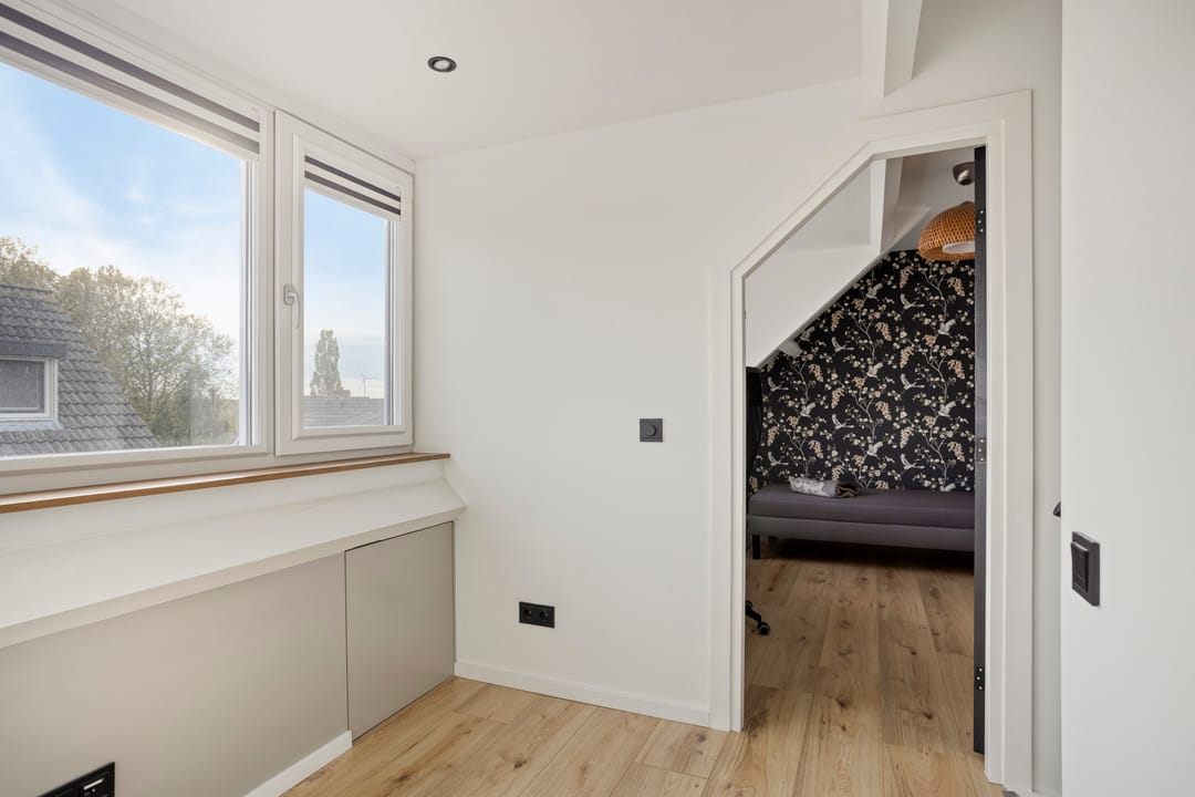 Photo 16 of Kamillestraat 8