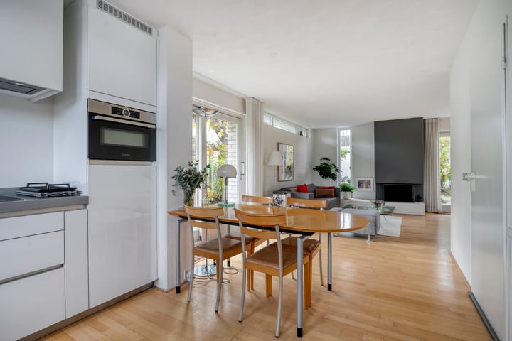 Photo 13 of Wethouder Ten Hamlaan 57