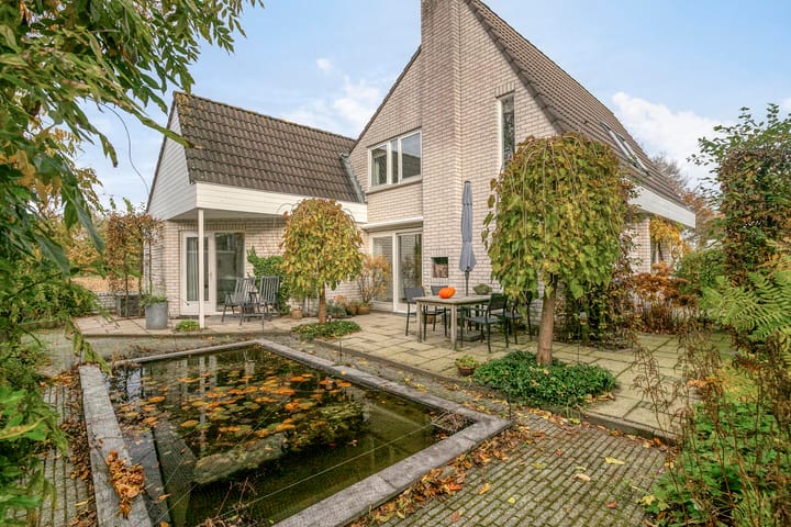 Photo 33 of Wethouder Ten Hamlaan 57