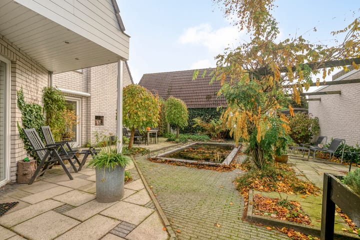 Photo 34 of Wethouder Ten Hamlaan 57