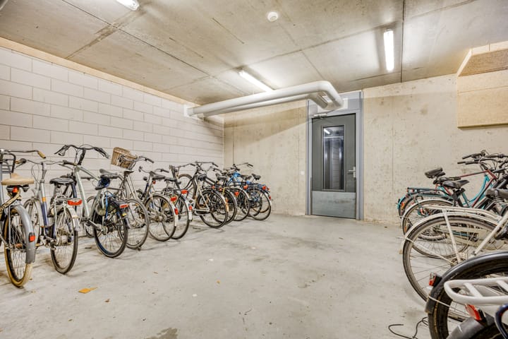 Foto 23 van Europaplein 1053