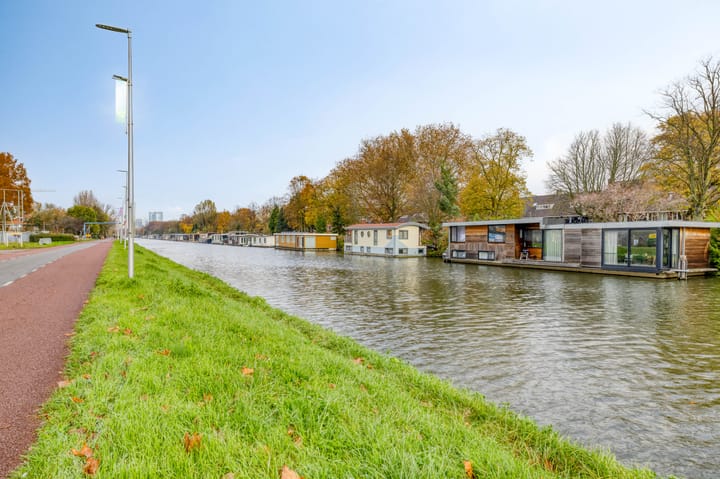 Foto 35 van Europaplein 1053