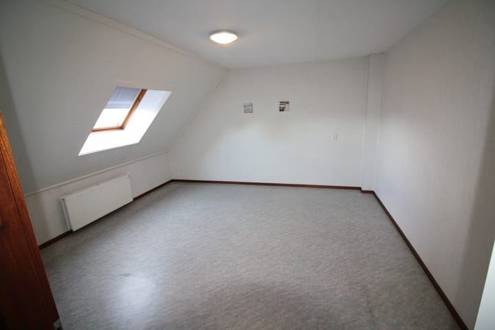 Photo 31 of Oosteinde 23